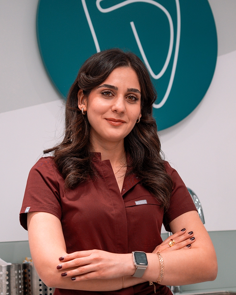 Dt. Cansu Bayrakcı, 